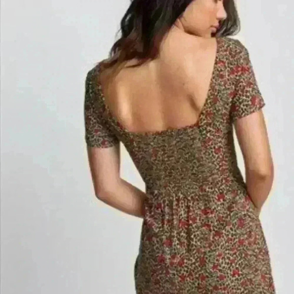 RVCA Dresses & Skirts - RVCA mini dress size small  floral color